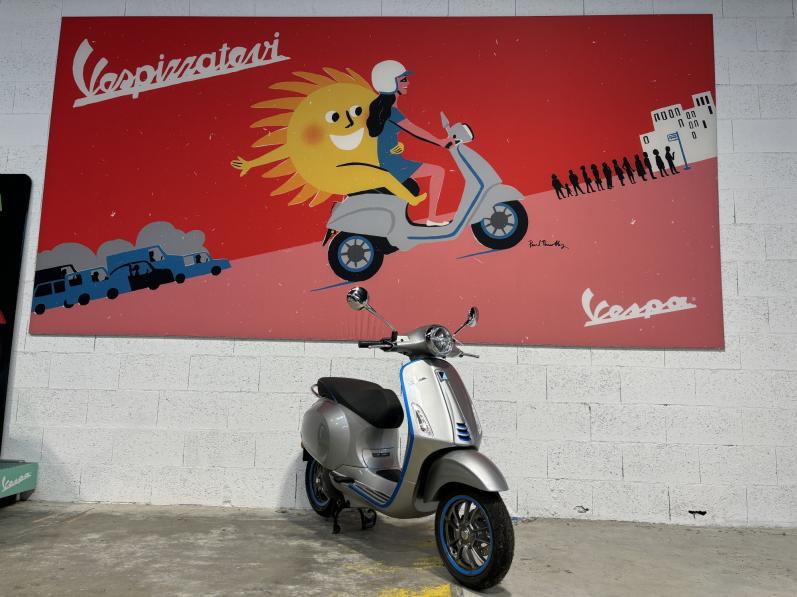 VESPA VESPA ELECTTRICA 70 [105/MOIS]  