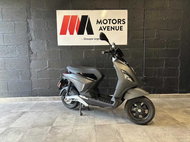 PIAGGIO 1 ACTIVE 