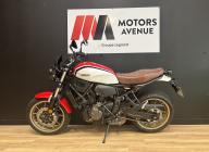 YAMAHA XSR 700 XSR700 A2 Bridée