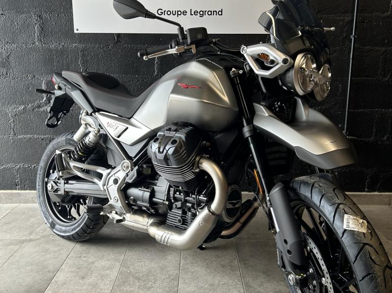 MOTO GUZZI V85 STRADA 