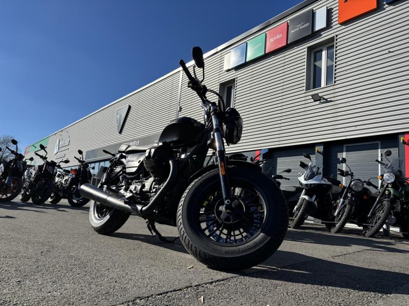 MOTO GUZZI V9 BOBBER